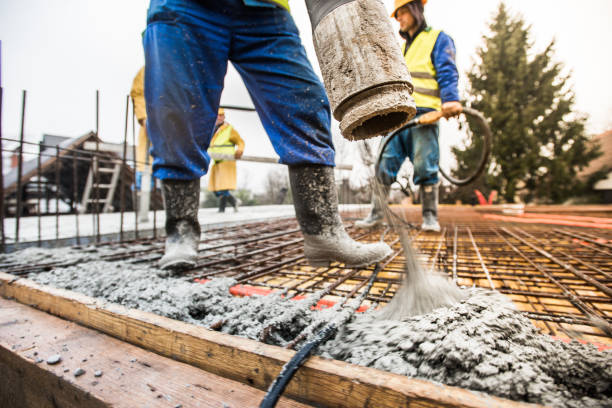 Best Commercial Concrete Services in Hernando, MS